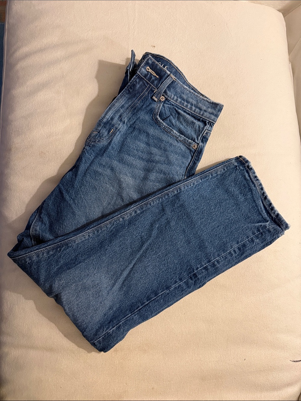 American Eagle Super High Waist Straight Jeans 6 Short